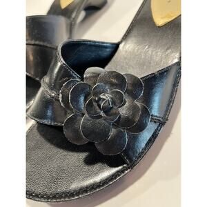 Hushpuppies Soft Styles Black Sandals with Flower - Size 10